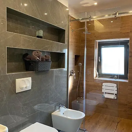 Vila Harmony Tinjan
