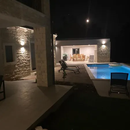 Vila Harmony *